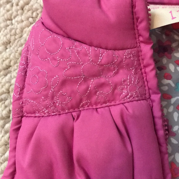 Pink vest! 💕 - Picture 2 of 5